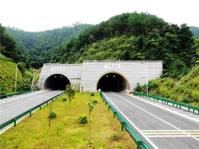 1544409422238611.jpg 14.jpg