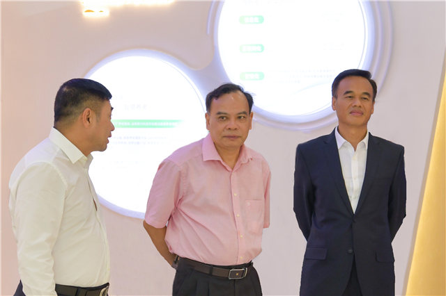 1604475773349552.jpg 李.jpg