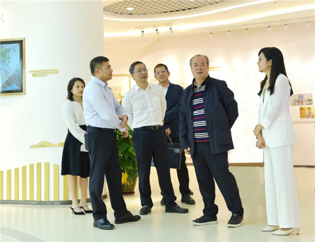 1635128678427652.jpg 05.jpg