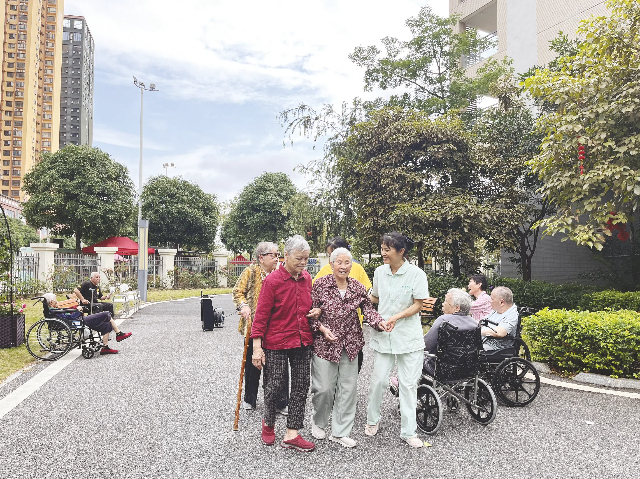 1748921215755974.jpg 640.jpg