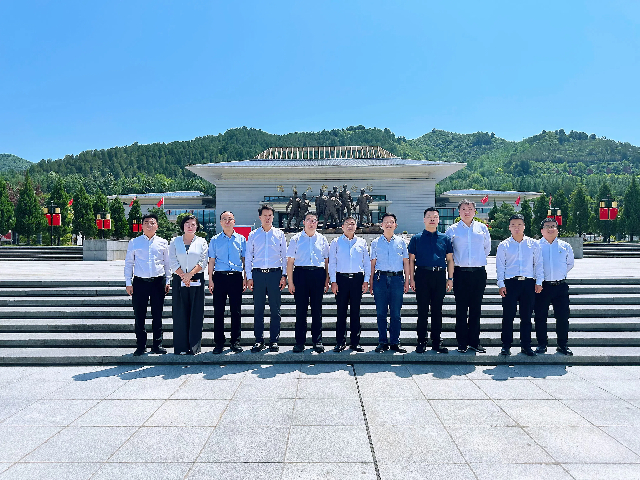 1749690983148942.jpg 6407.jpg